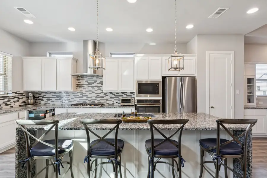 2000 Crescent Street, Fort Worth, TX 76008 - Image #3