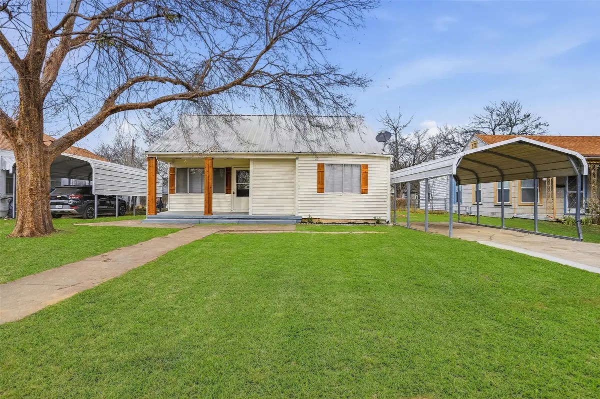 1015 SE 20th Street, Mineral Wells, TX 76067 - Image #1