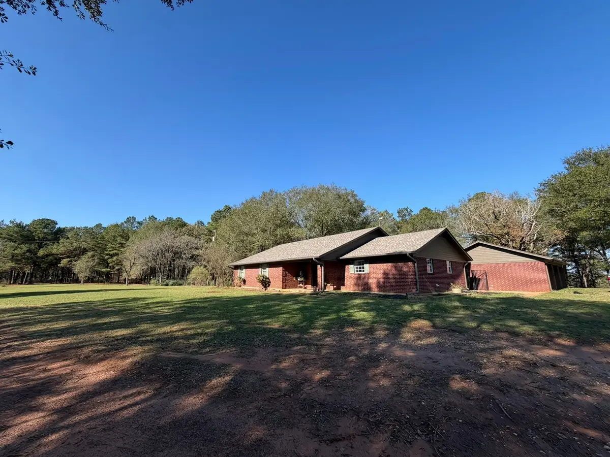349 An County Road 3732, Palestine, TX 75801 - #1