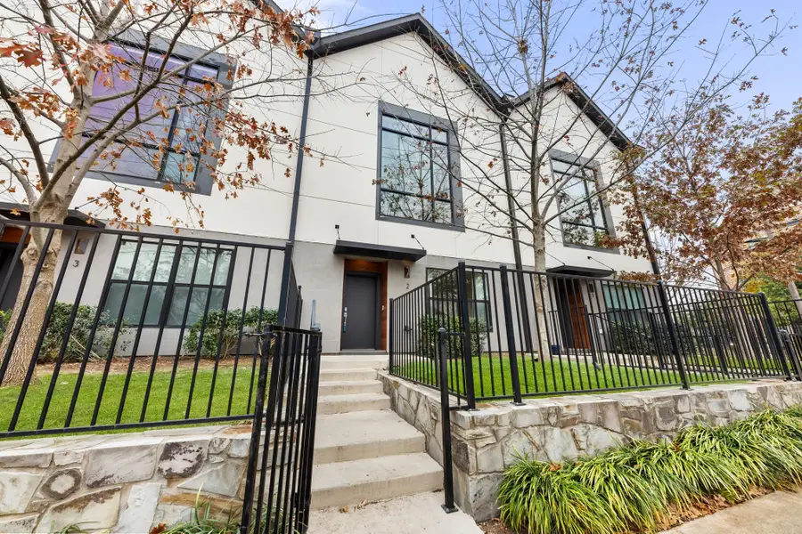 3880 Munger Avenue #2, Dallas, TX 75204 - Image #2