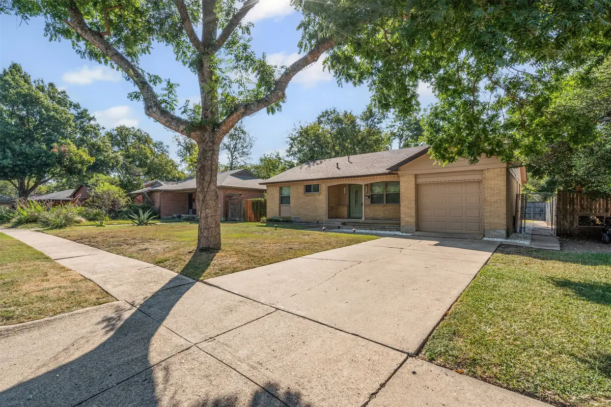 1239 Dalhart Drive, Richardson, TX 75080 - Image #1