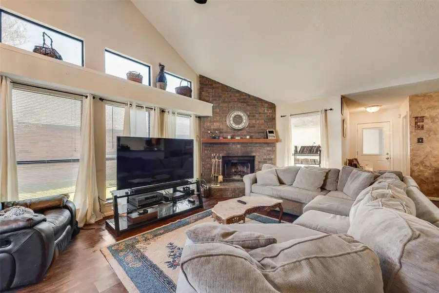 4716 Jasmine Drive, Fort Worth, TX 76137 - Image #3