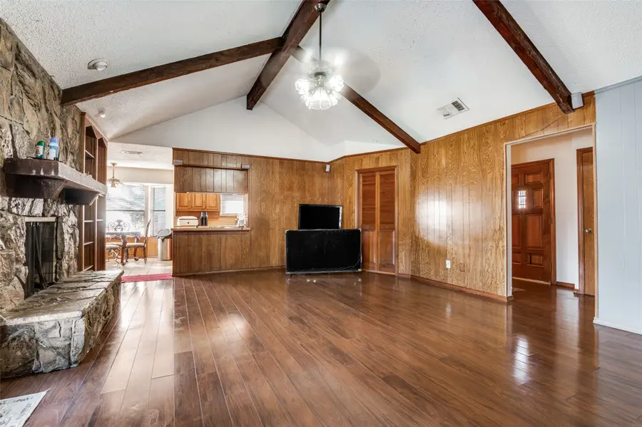 322 Meadowlark Lane, Duncanville, TX 75137 - Image #3