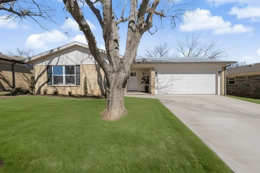 6517 Ridglea Drive, Watauga, TX 76148 - #2