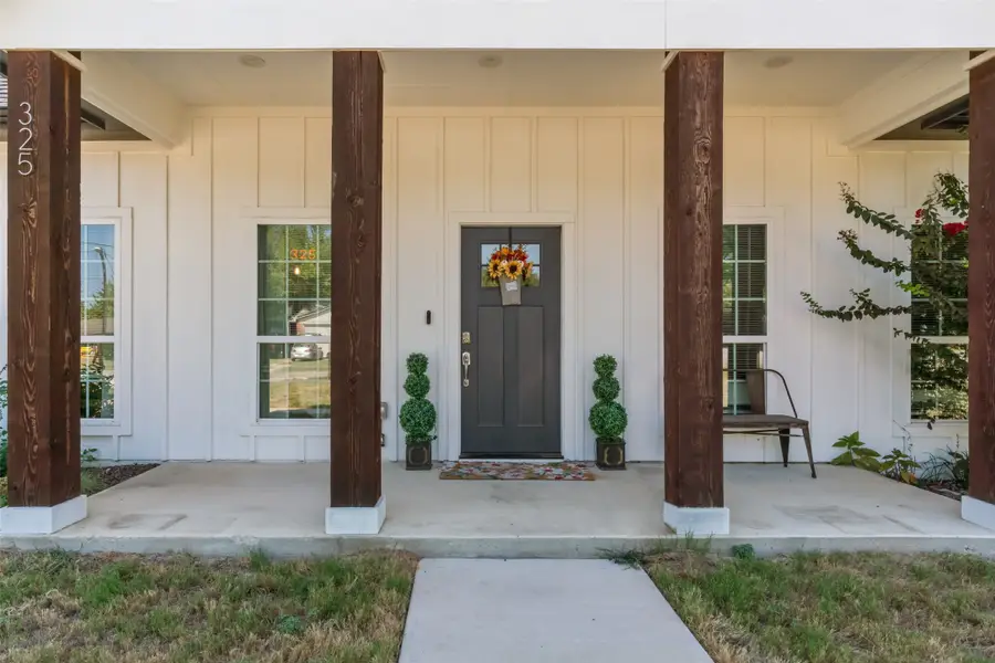 325 Berryhill Drive, Springtown, TX 76082 - #3