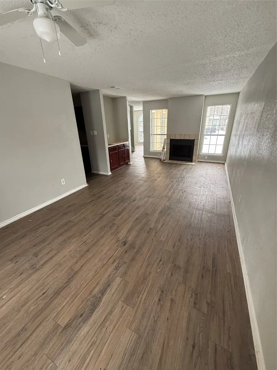 714 Bel Aire Crest, Irving, TX 75061 - Image #2