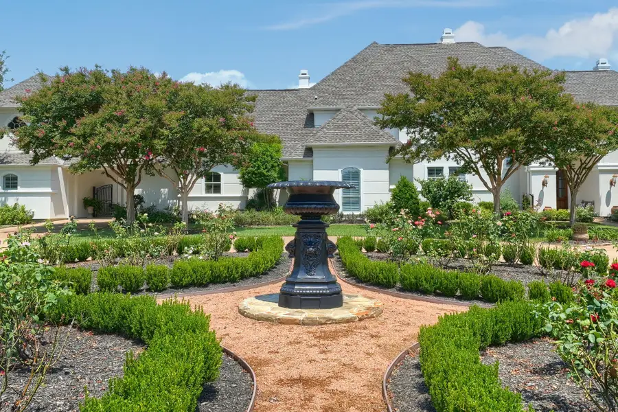 539 Ridge Point Drive, Heath, TX 75126 - Image #2