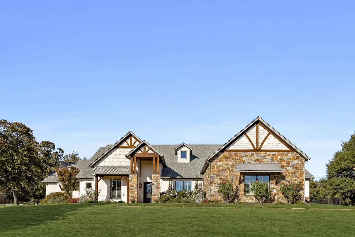 7008 Woodridge Drive, Flower Mound, TX 75022 - #1