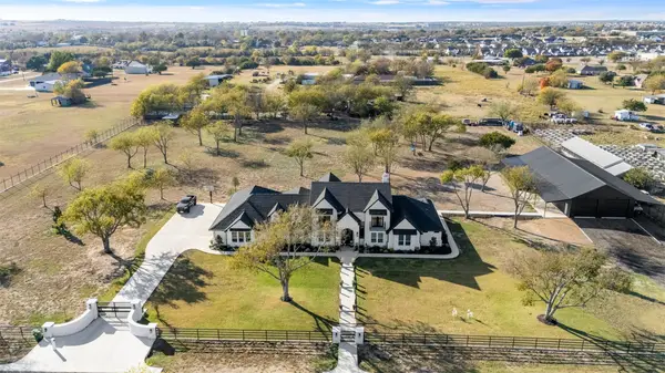 200 Corral Road, Godley, TX 76044