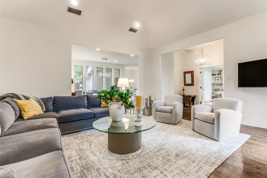 7014 Deloache Avenue, Dallas, TX 75225 - Image #2