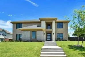 404 Mckinley Street, DeSoto, TX 75115