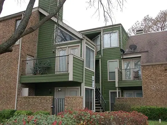 9815 Walnut Street #102, Dallas, TX 75243