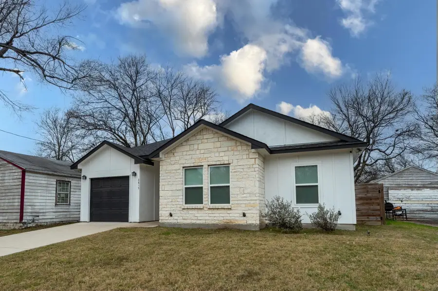 2815 E Overton Road, Dallas, TX 75216 - Image #2