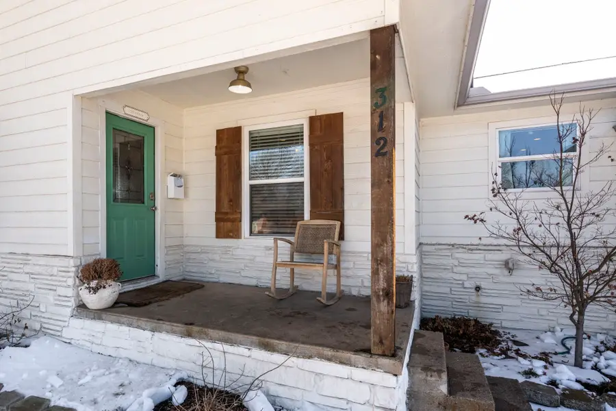 312 Hillcrest Avenue, Richardson, TX 75081 - Image #2