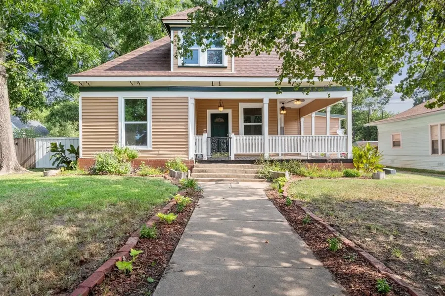 1123 W Gandy Street, Denison, TX 75020 - Image #2