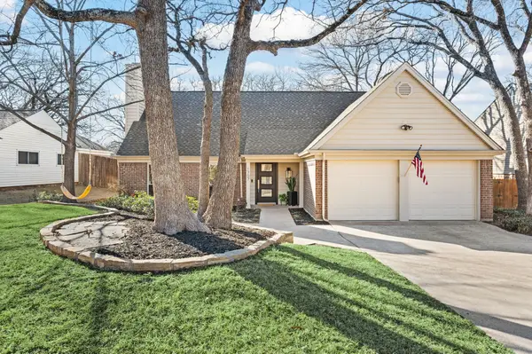 1707 Acorn Drive, Euless, TX 76039