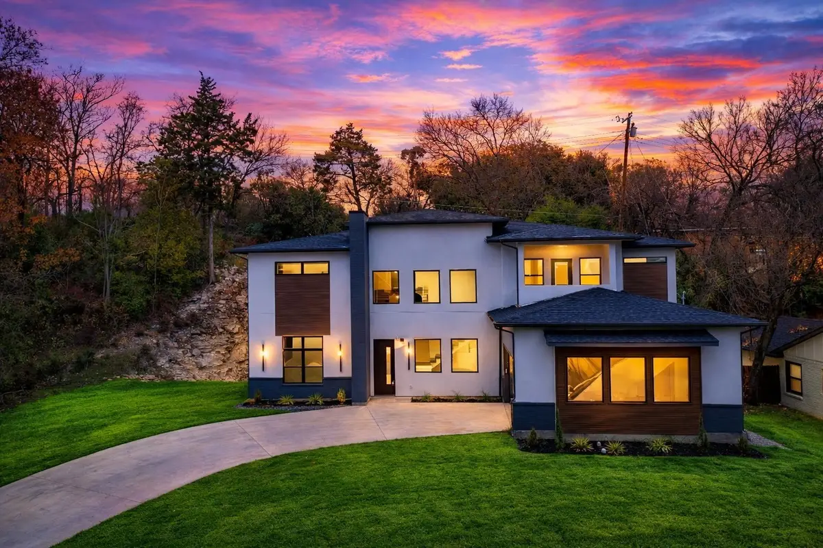 917 Brookwood Drive, Dallas, TX 75224 - Image #1