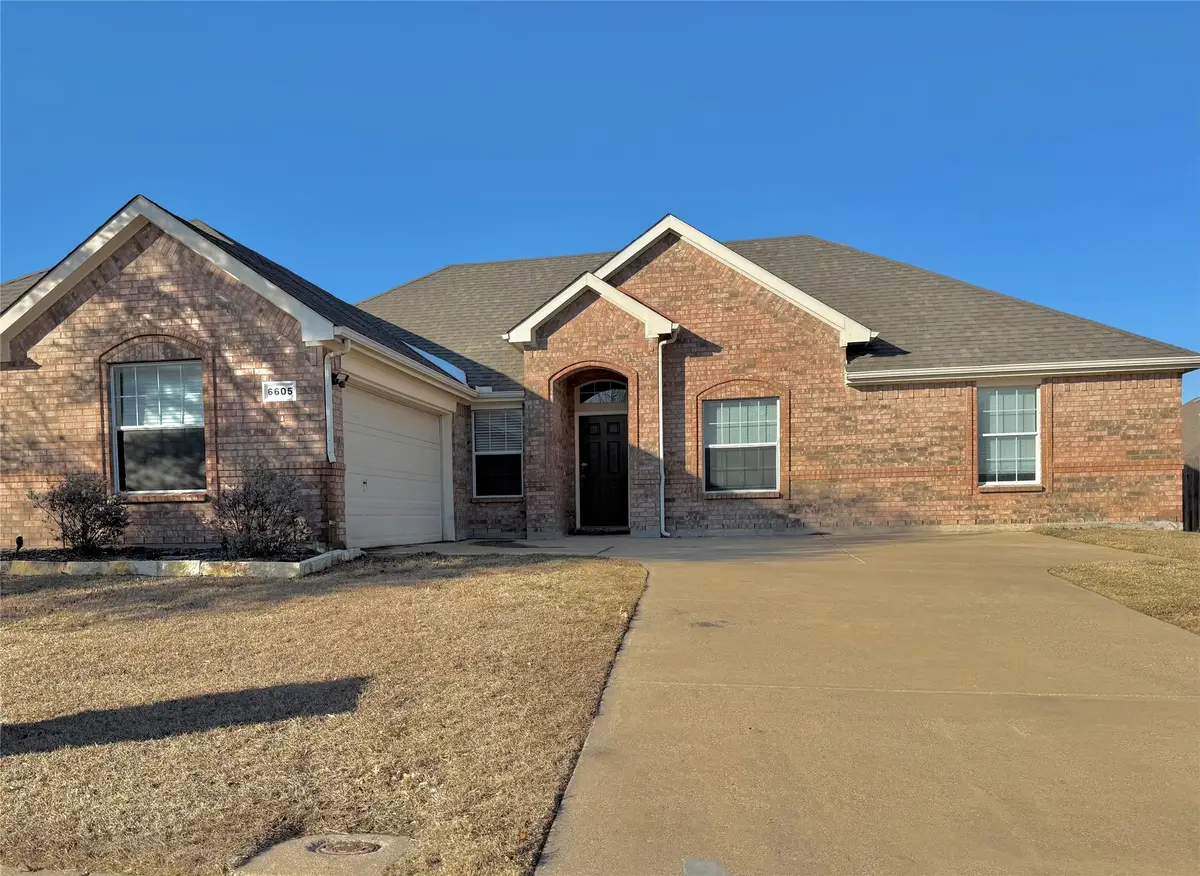 6605 Quail Valley Drive, Midlothian, TX 76065 - Image #1