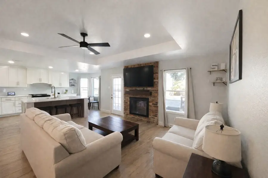 612 Arleta Lane, Ennis, TX 75119 - #3