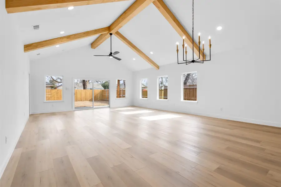 128 Cottonwood Street, Fort Worth, TX 76111 - Image #3