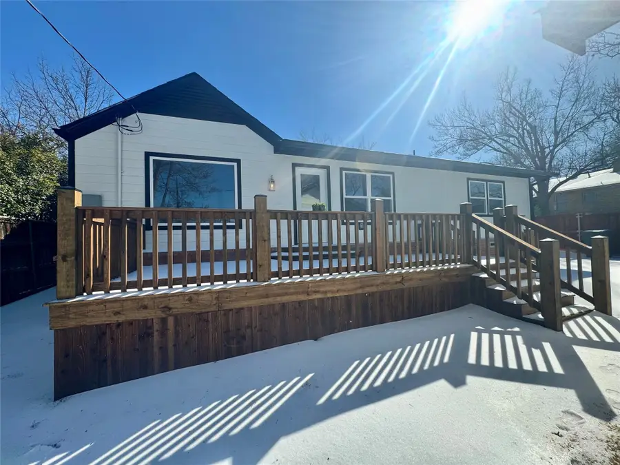 7003 Lindsley Avenue, Dallas, TX 75223 - Image #3