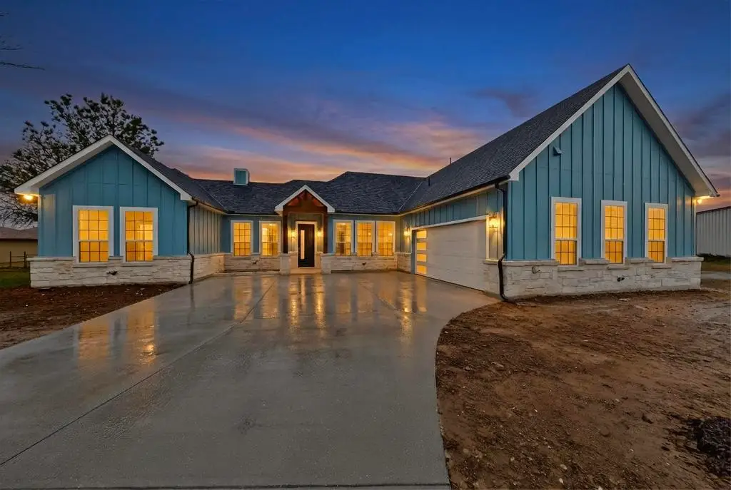 335 Cross Tie Ranch Road, Trinidad, TX 75163 - #1