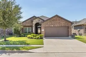 2304 Laurel Forest Drive, Fort Worth, TX 76177