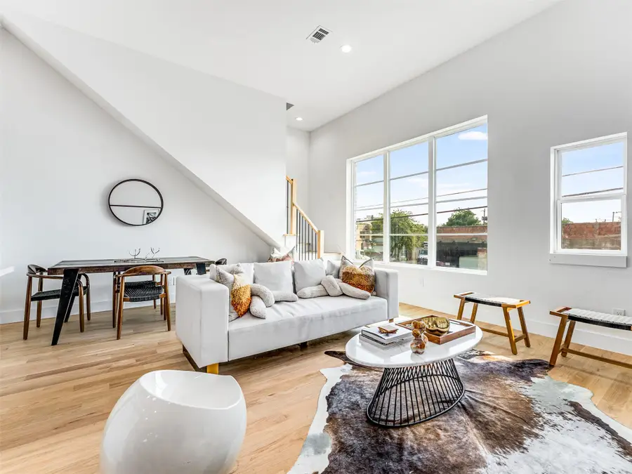 2080 Kelly Avenue #107, Dallas, TX 75215 - Image #3