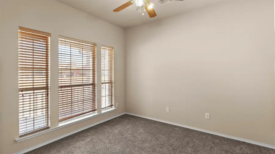 2901 Saint Charles Drive, Mansfield, TX 76063 - Image #2