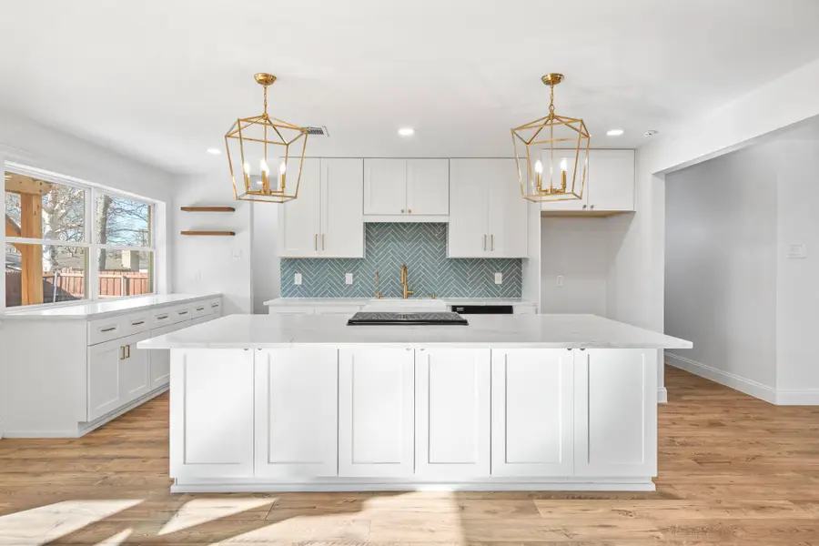 915 Waterview Circle, Richardson, TX 75080 - Image #3