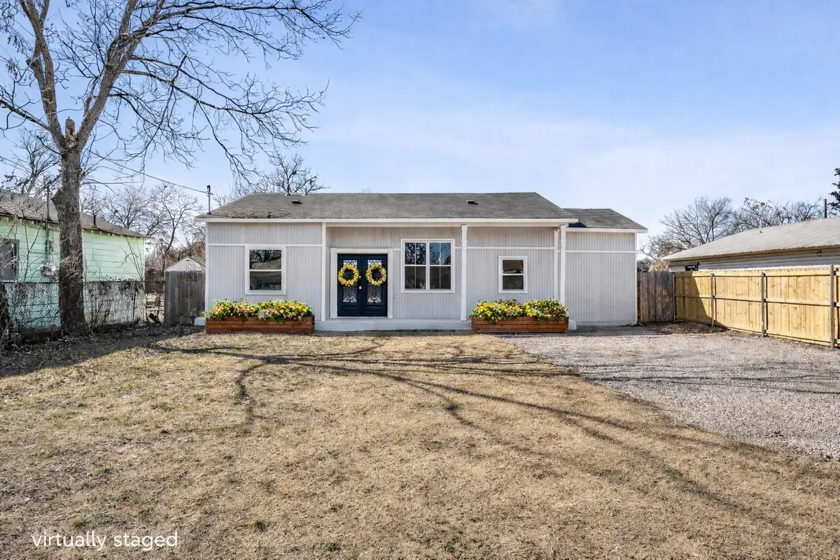 3918 Miller Avenue, Fort Worth, TX 76119 - Image #1