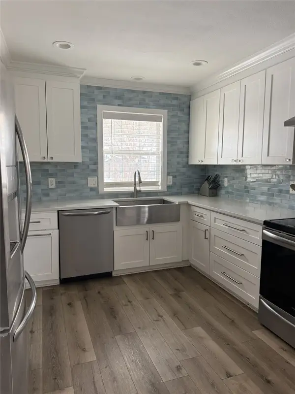 1719 Mayflower Drive, Carrollton, TX 75007