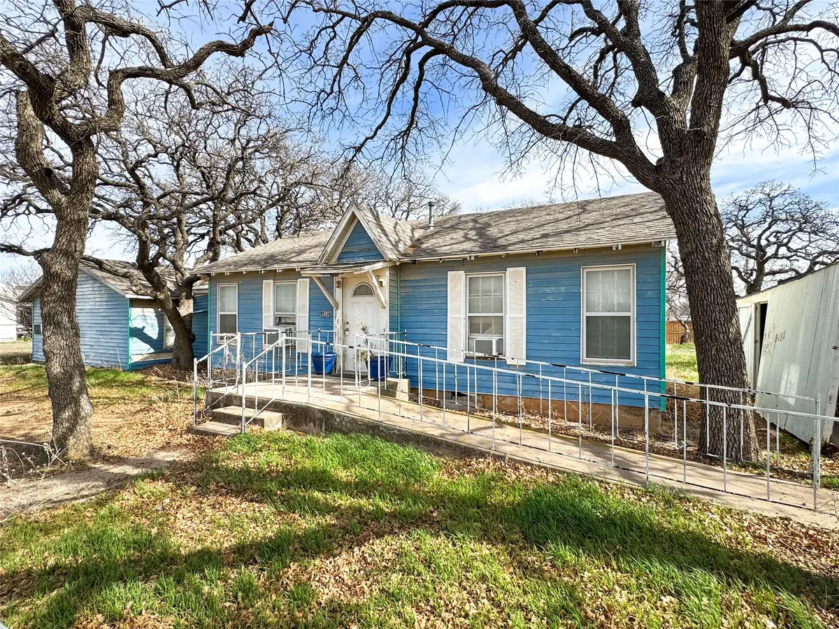 2007 Avenue E, Cisco, TX 76437 - #1