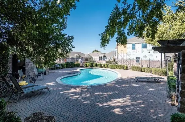 5107 Chesterfield Place, Arlington, TX 76017