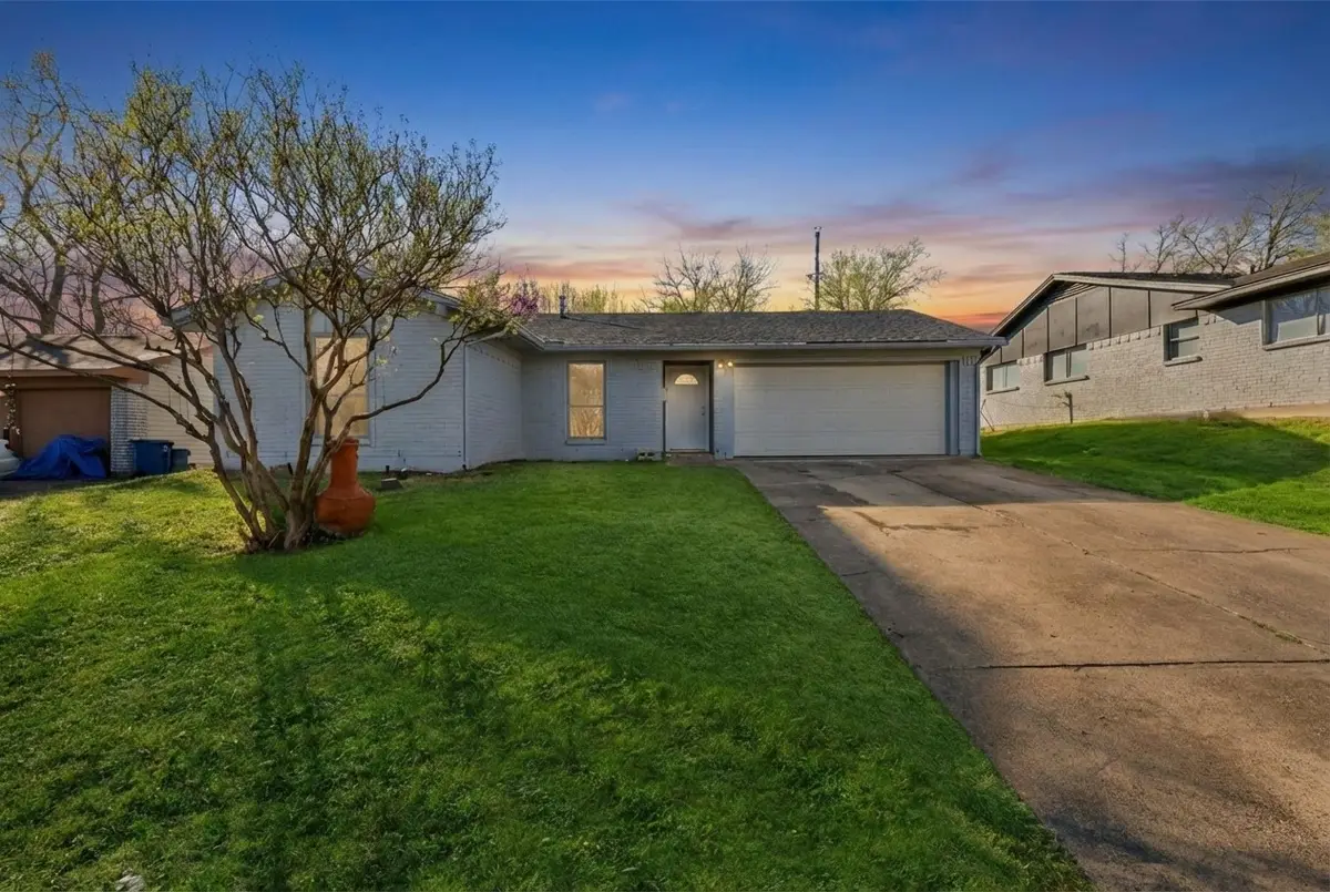 422 Clary Drive, Mesquite, TX 75149 - Image #1