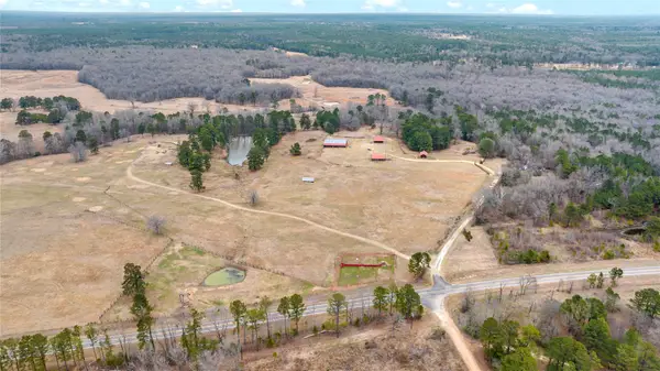 170 Cr 2180, Clarksville, TX 75421