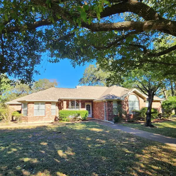 123 Park Lane, Golinda, TX 76655