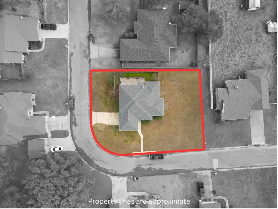 307 Bob White, Pittsburg, TX 75686 - #2