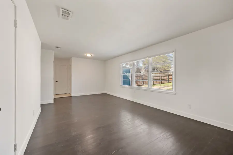 1017 Judd Street, Fort Worth, TX 76104 - Image #3