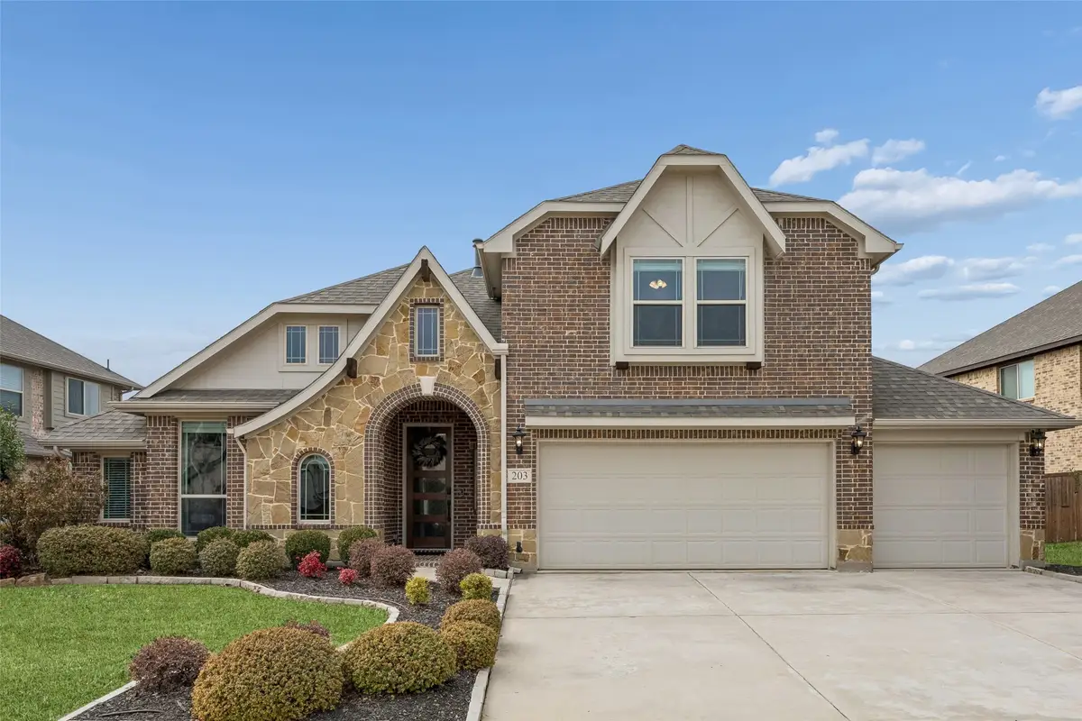 203 Oakcrest Drive, Justin, TX 76247 - #1