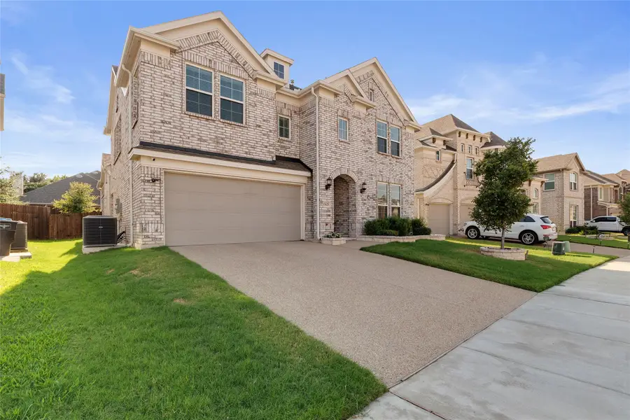 15625 Wild Cherry Lane, Justin Roanoke, TX 76262 - Image #3