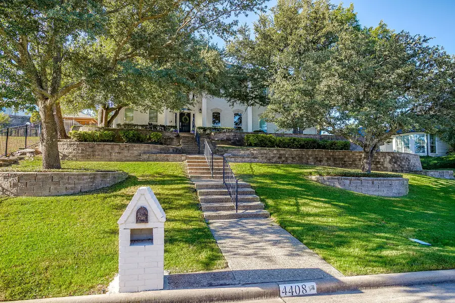 4408 Lost Creek Boulevard, Fort Worth, TX 76008 - Image #3