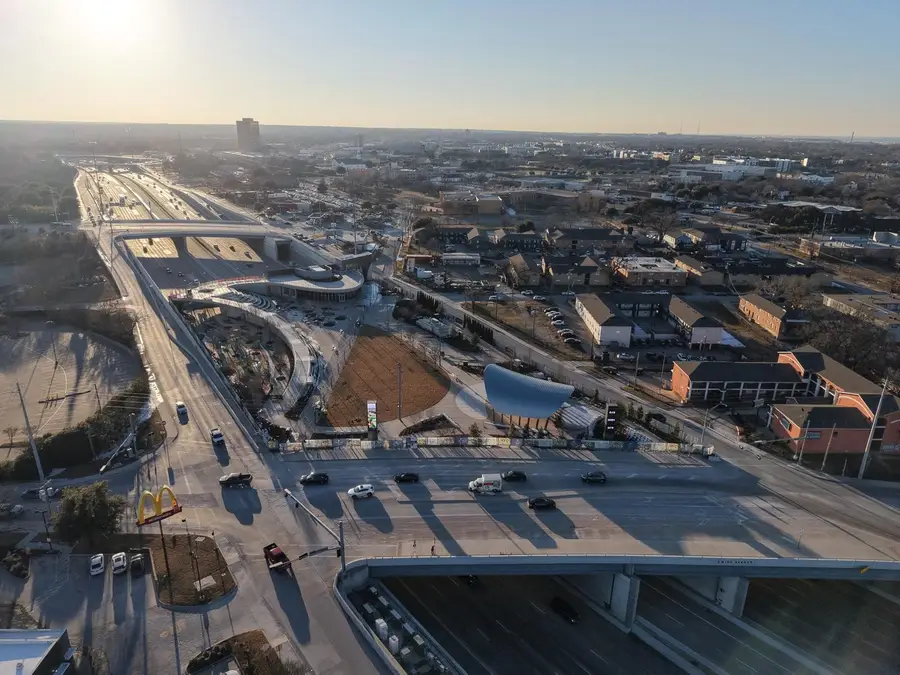 1145 Betterton Cir Circle, Dallas, TX 75203 - Image #3