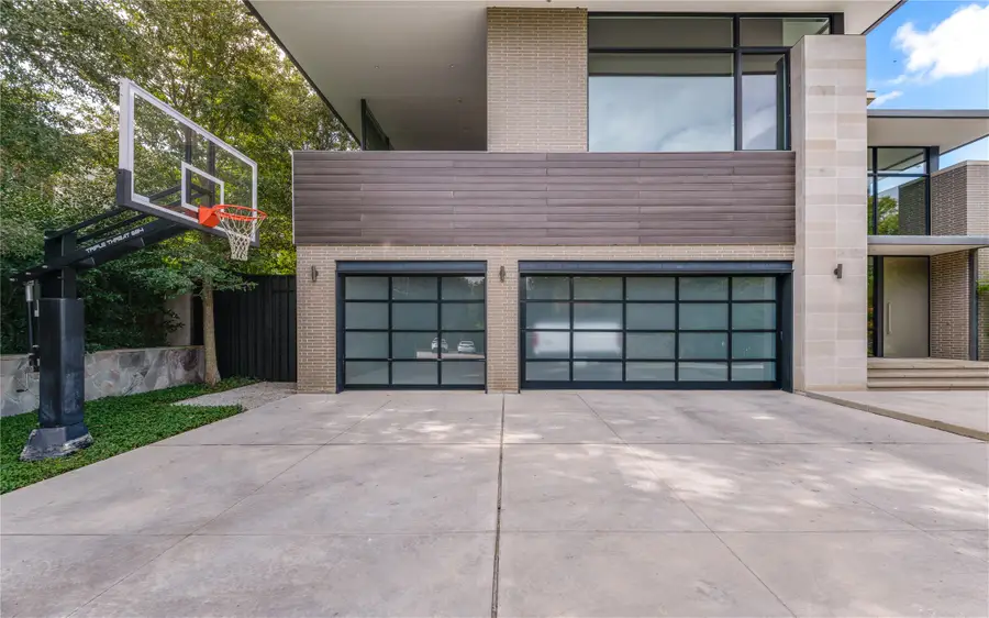 5420 Surrey Circle, Dallas, TX 75209 - Image #3