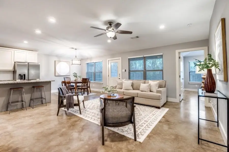 2205 N Hickory Street, Sherman, TX 75092 - Image #2