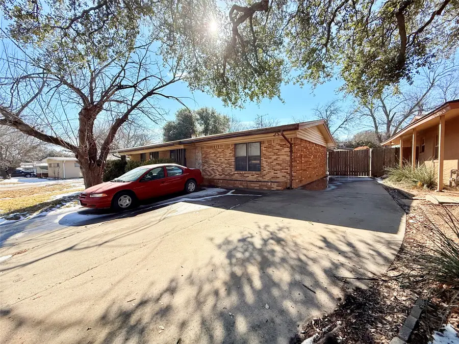7725 Davenport Avenue, Fort Worth, TX 76116 - Image #3