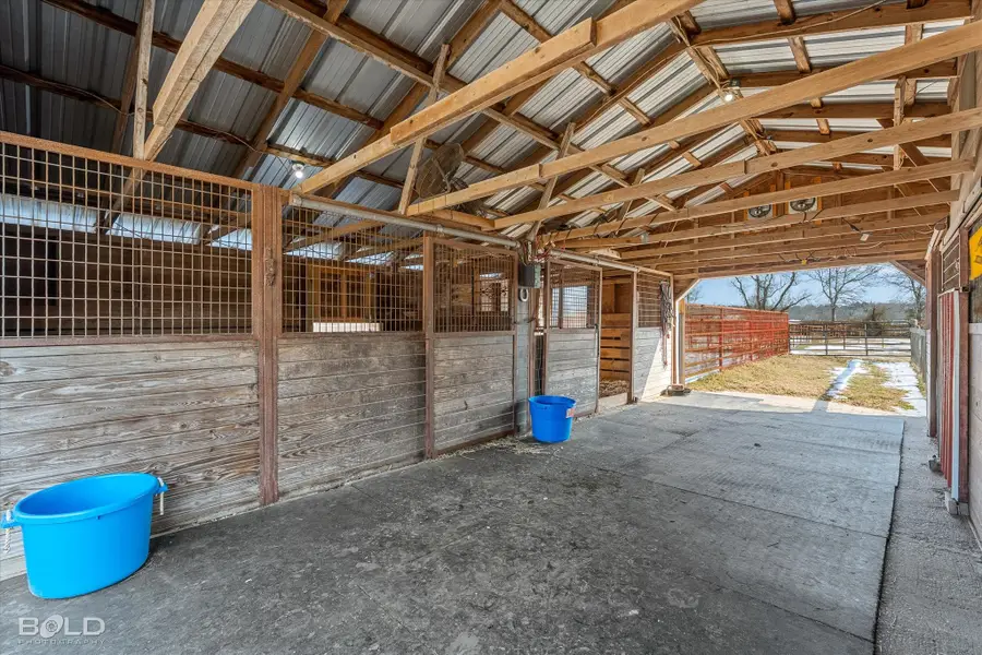 11365 Sparks Davis Road, Keithville, LA 71047 - Image #2