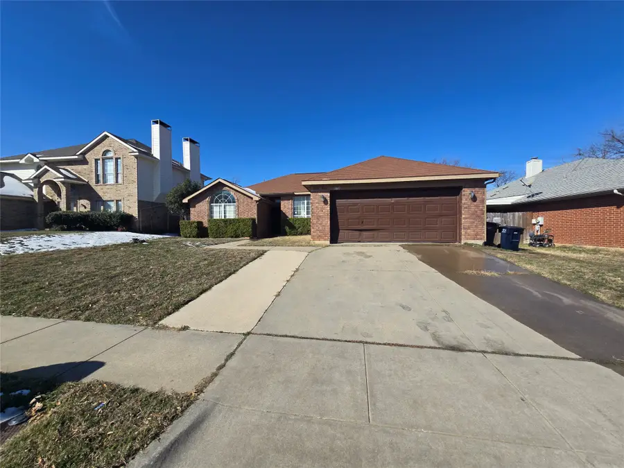 8012 Ashridge Road, Fort Worth, TX 76134 - Image #2