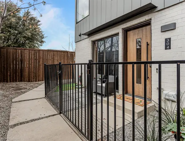 304 Mathey Court, Dallas, TX 75208