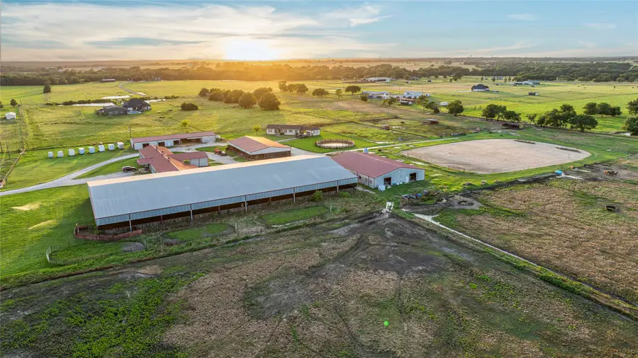 1461 Hog Town Rd Road, Collinsville, TX 76233 - #3